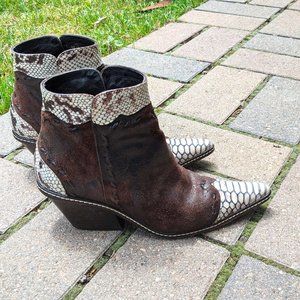 Vintage Suede Boots Taupe/Espresso Western Couture Collection Donald J Pliner